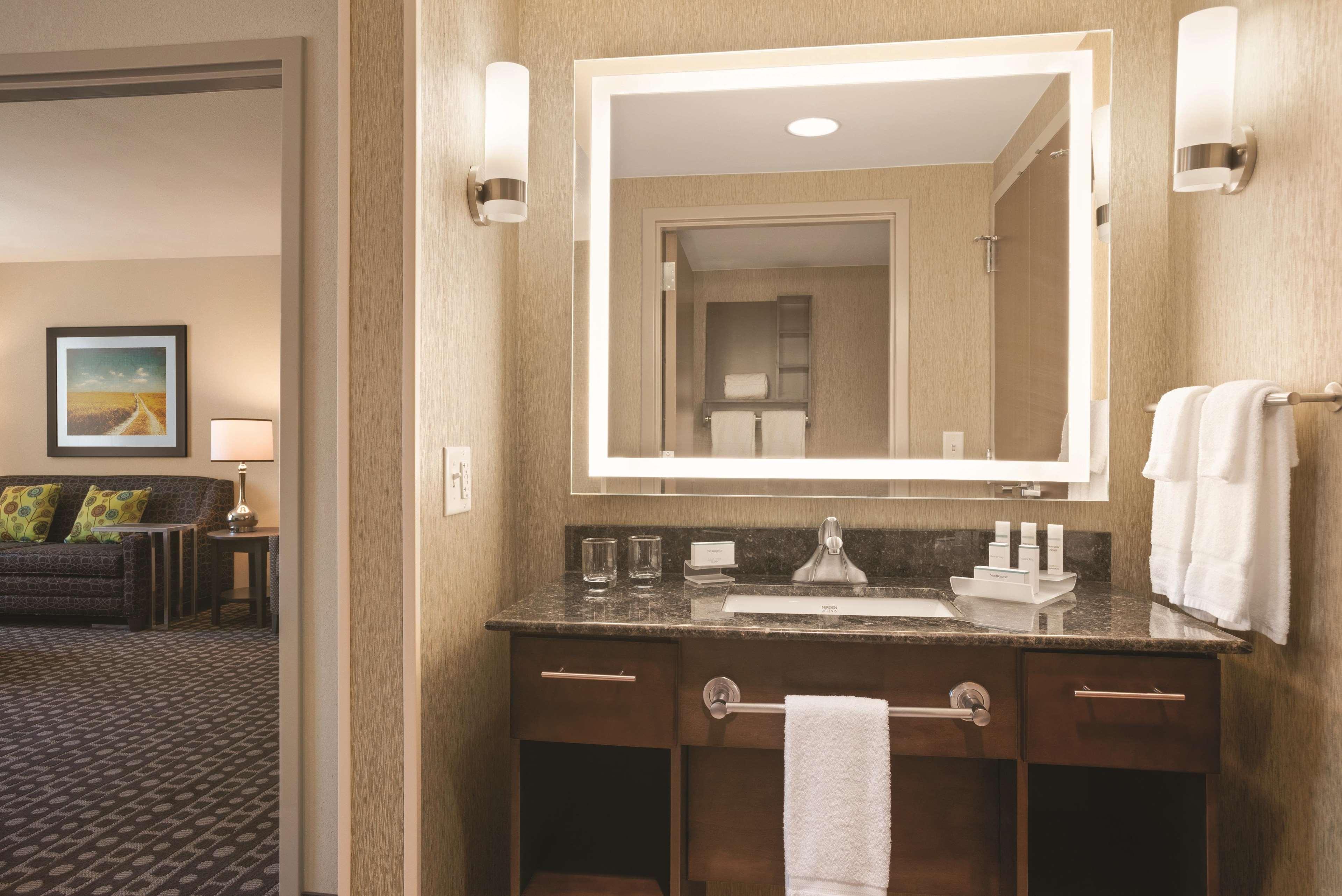 Homewood Suites By Hilton Анкени Экстерьер фото